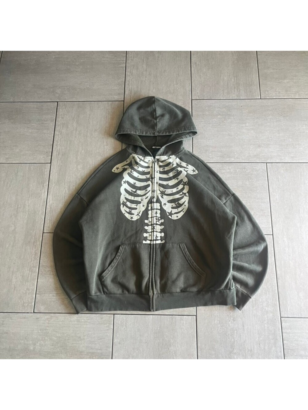 Hot Topic XL Skeleton Graphic Zip-Up Hoodie Dark Green